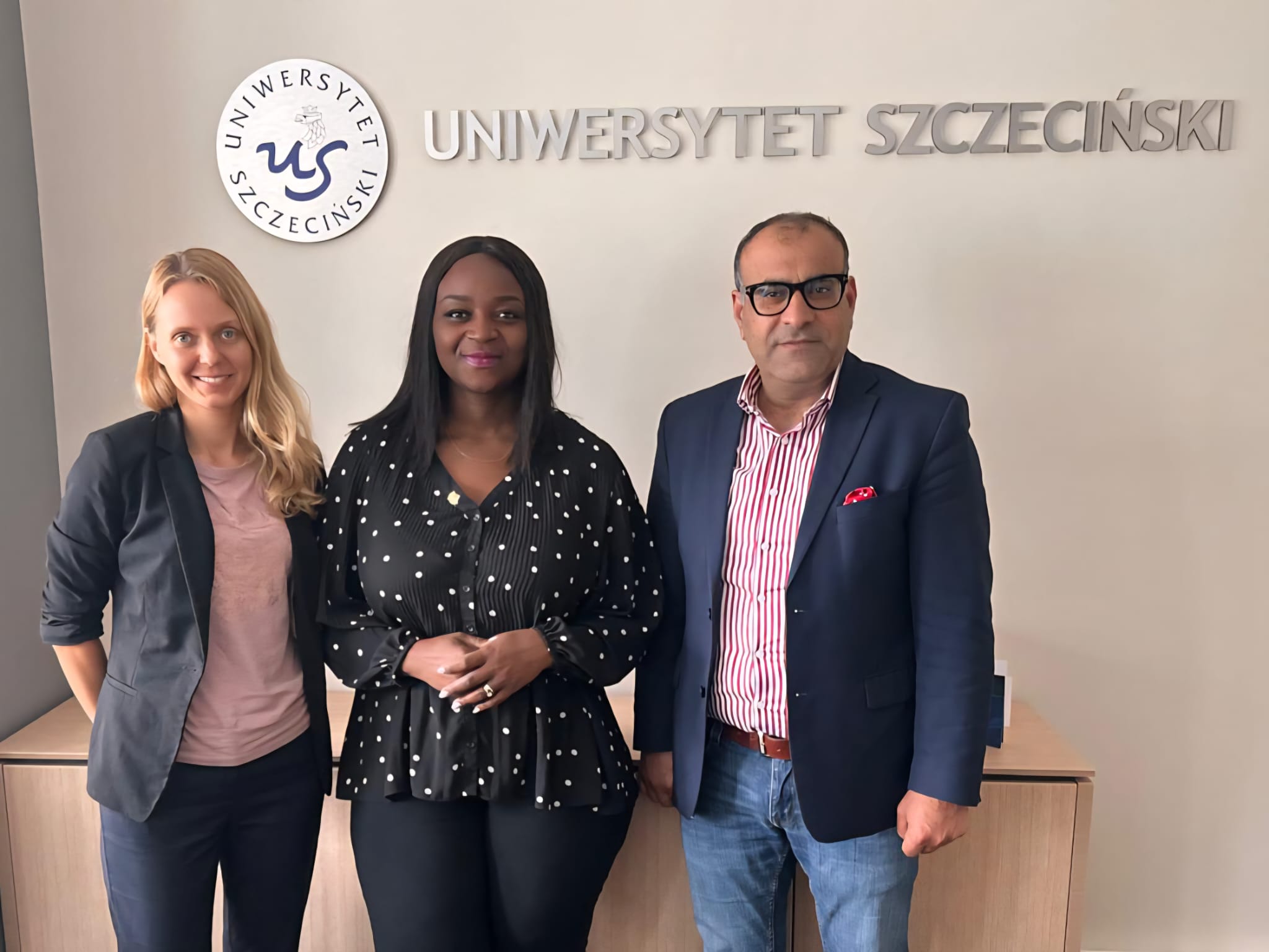 Wizyta dr Elizabeth Coker-Farrell z Concordia University of Edmonton w Kanadzie